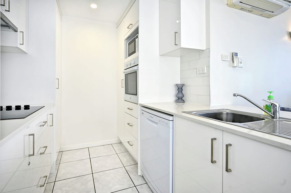 A well appointed galley kitchen