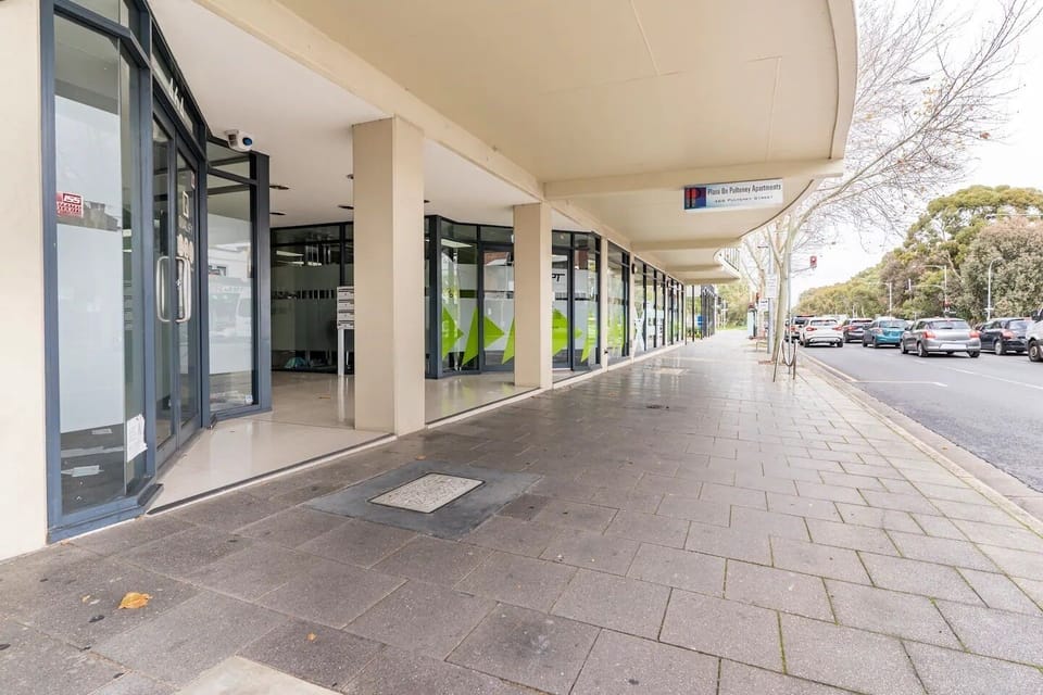 Entrance to the apartment 