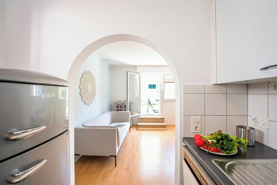 Kitchen and dining area