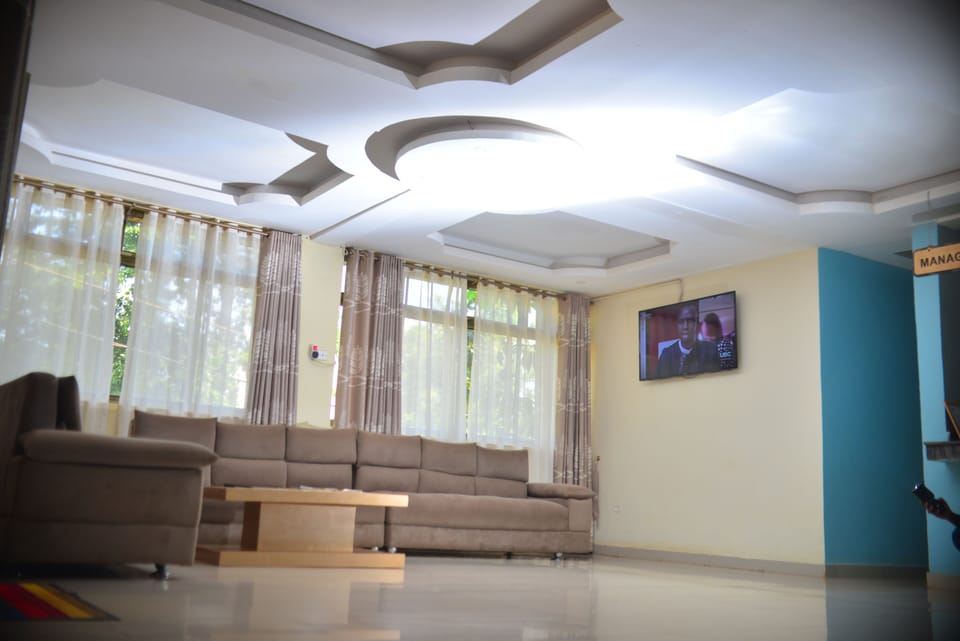 Flat-screen TV, computer monitors, printers