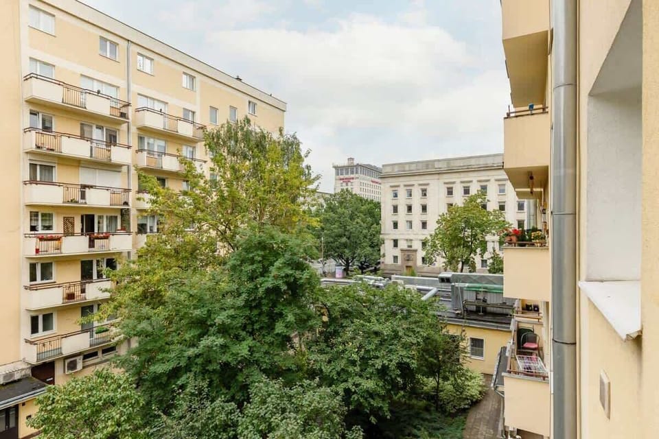 View from the apartment of the surrounding area. 