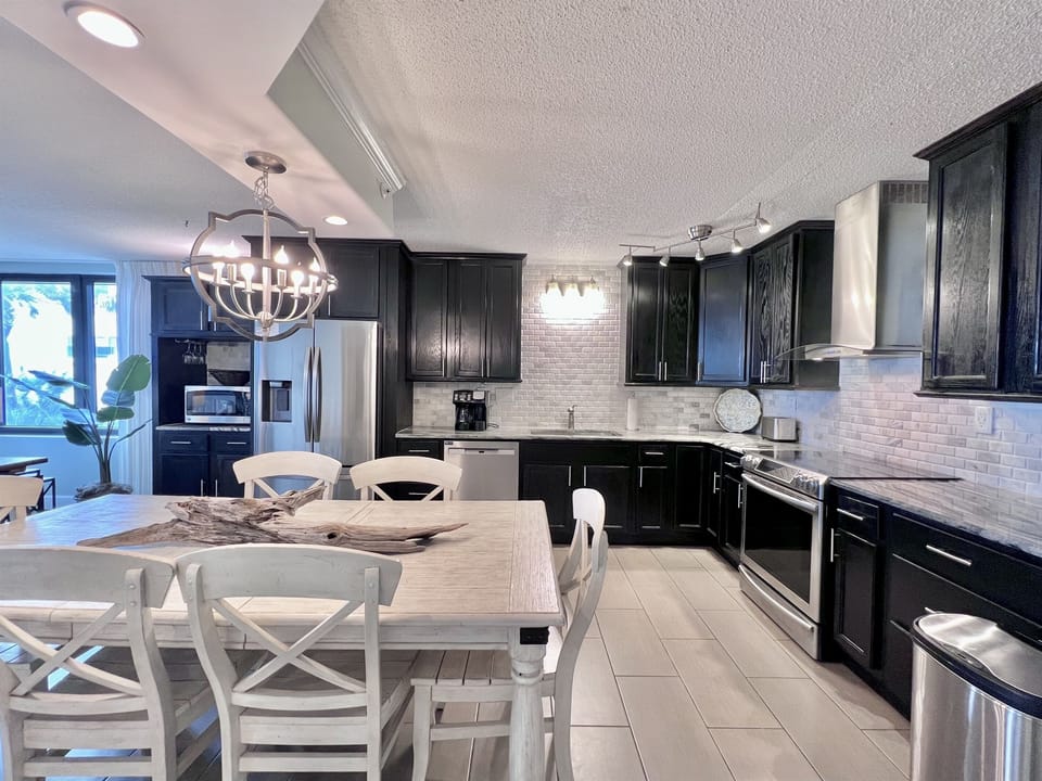 Amazing Kitchen!