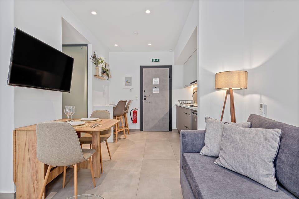 Theatrou Apt 5 - One Bedroom Apartment - Heart of Athens | Living area | Smart TV