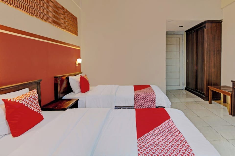 Deluxe Twin Room | WiFi (free), bed sheets