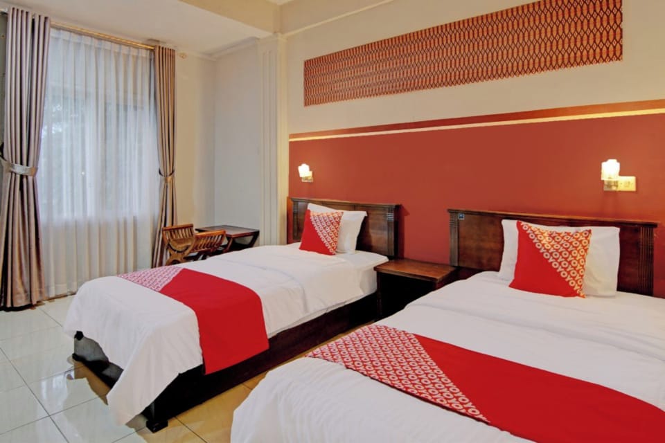 Deluxe Twin Room | WiFi (free), bed sheets