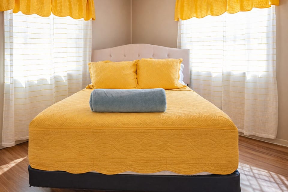 Queen Bedroom #2 of 2 (alternative view)
