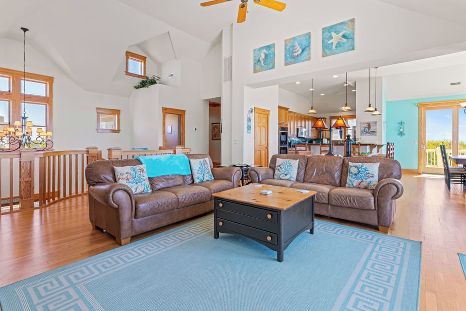 Living Area - Top Level