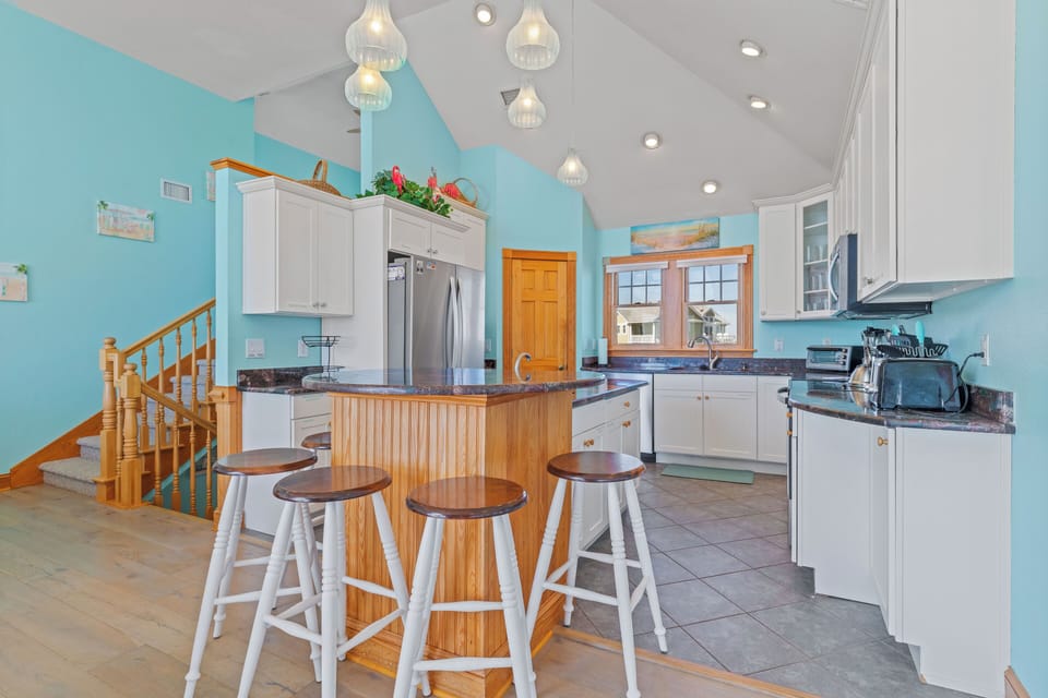 Kitchen Island - Top Level