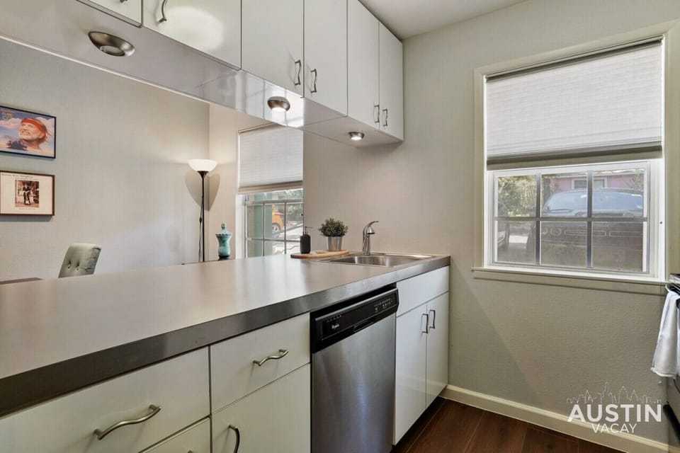 Fully equipped kitchen with all the essentials plus dishwasher