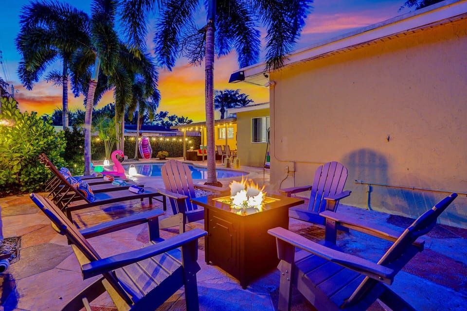 Escape into a world of serenity as our fire pit flickers and dances, casting a mesmerizing ambiance. Savor the joy of toasting marshmallows and relish the soothing crackle of the fire.