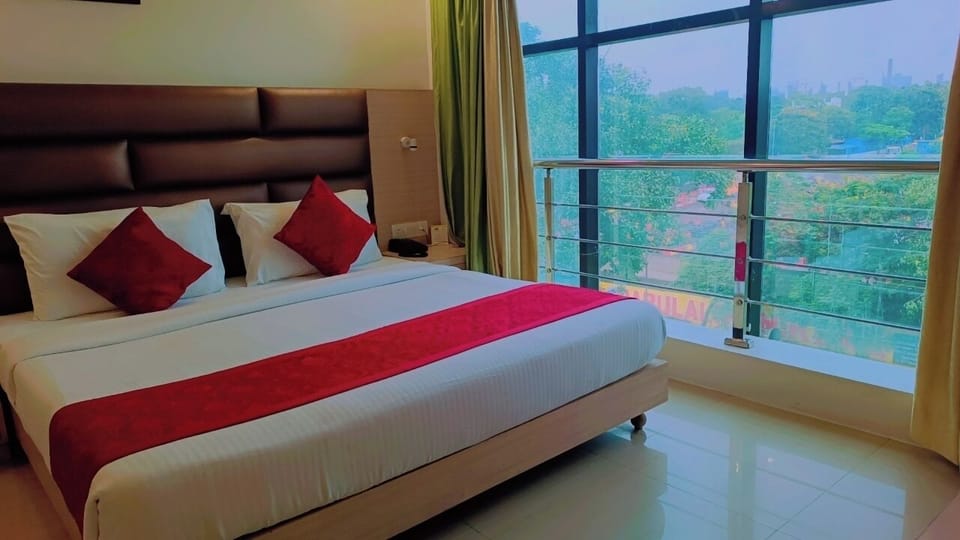 Superior Room, 1 King Bed, Non Smoking | View from room