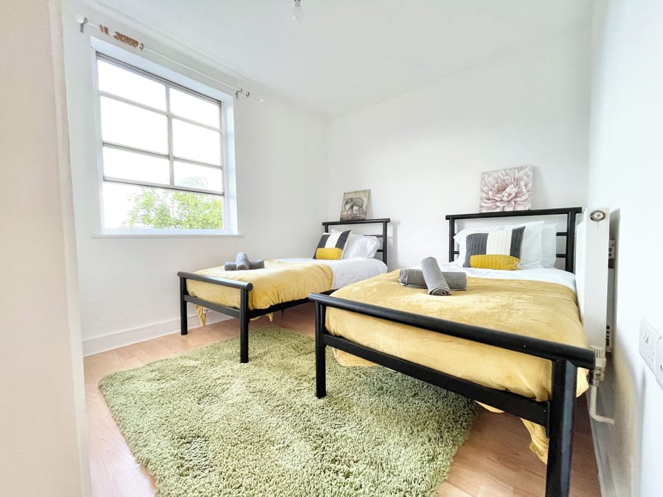 Apartment Sleeps 4 With Free Parking Apartment in Southampton