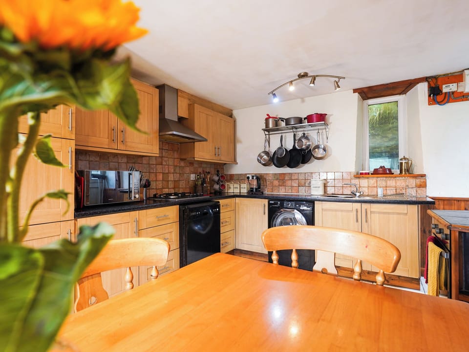 Fridge, dishwasher, electric kettle, toaster