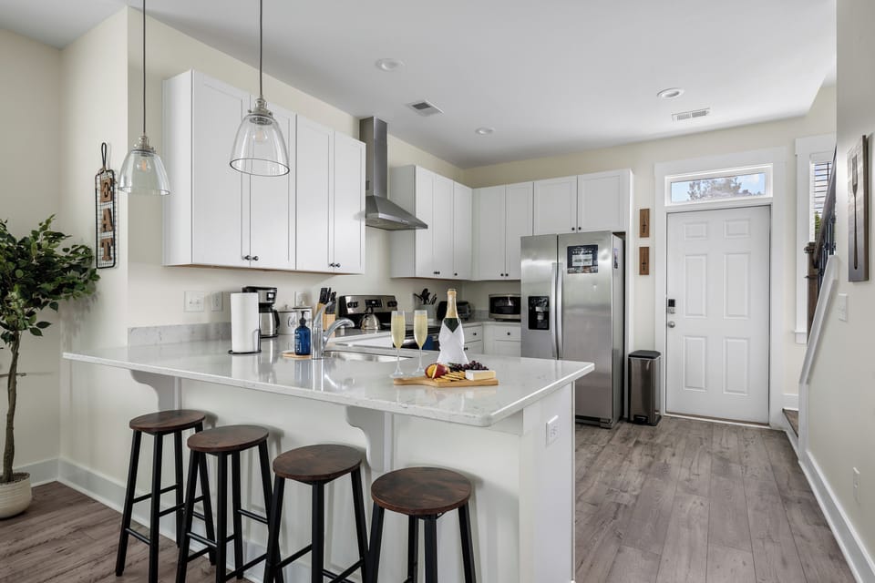 Fully Stocked Kitchen