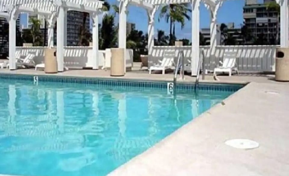 Swimming pool on the sixth floor
