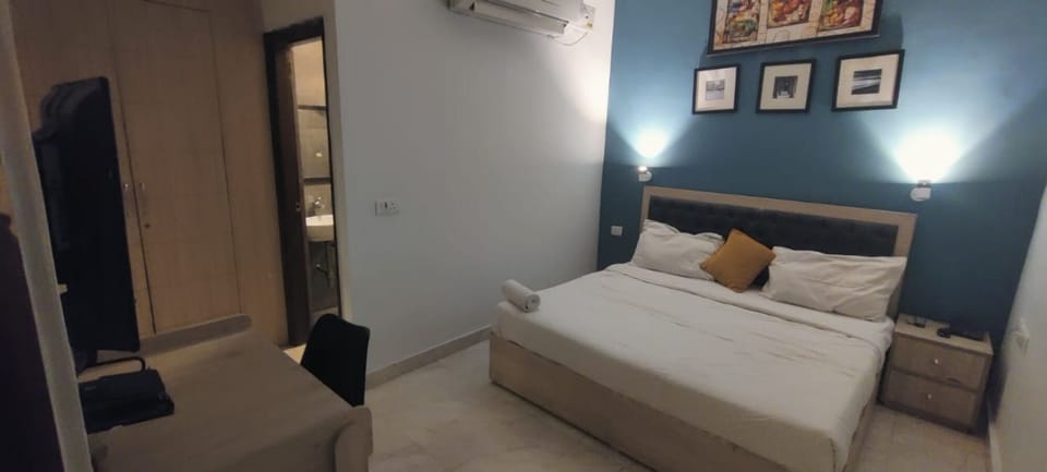 1 bedroom, free WiFi, bed sheets