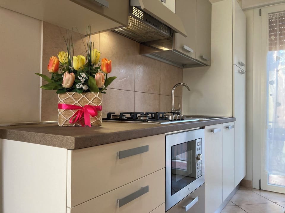 Apartment, 2 Bedrooms, Balcony | Interior