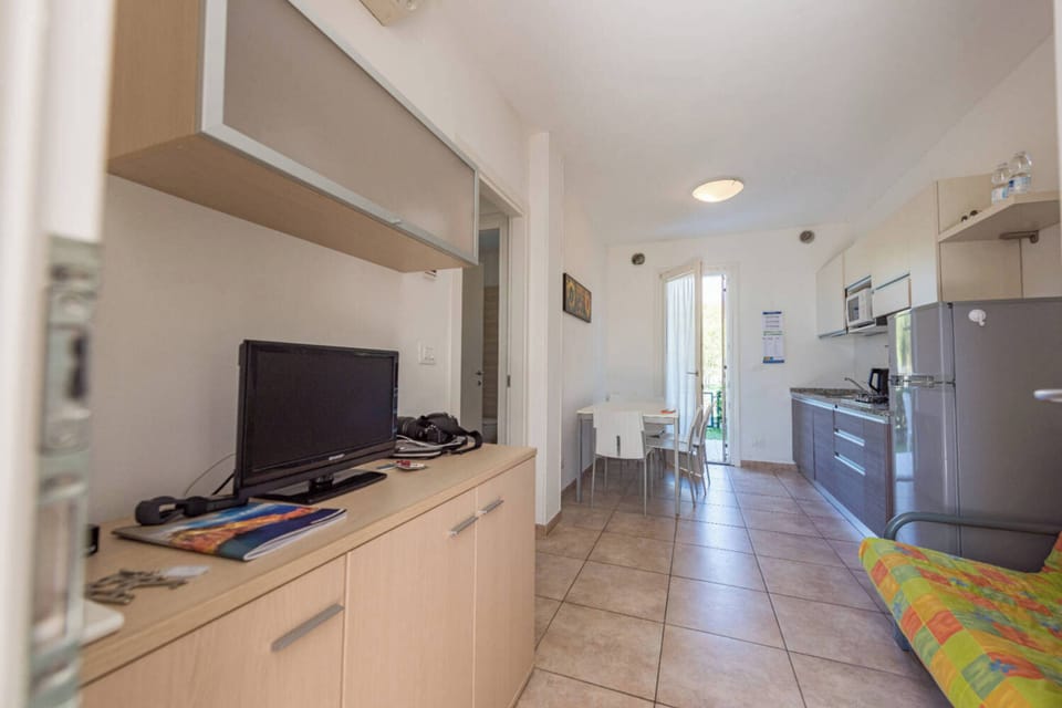 Apartment, 2 Bedrooms | Living room