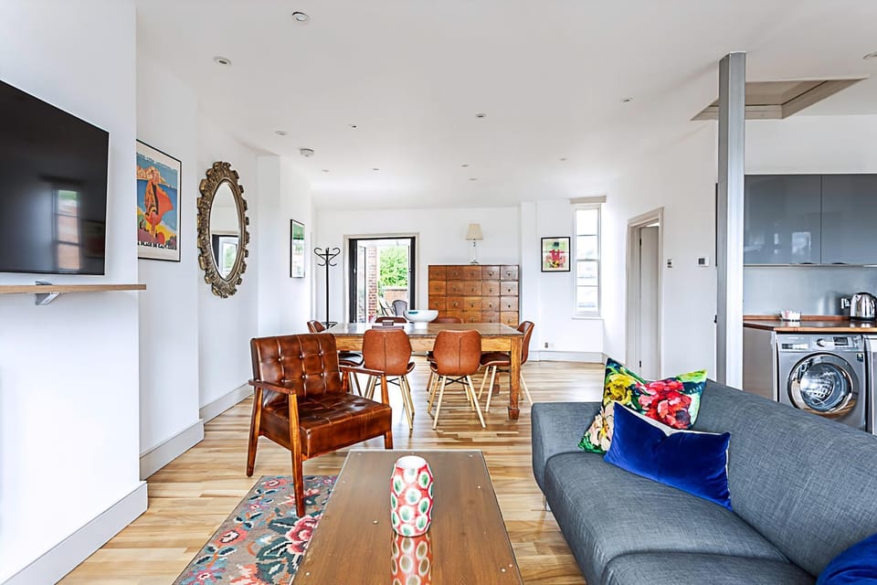 Apartment | Living room