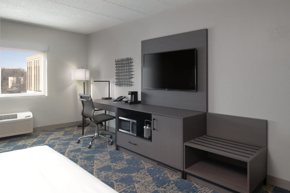 In-room safe, desk, laptop workspace, blackout drapes