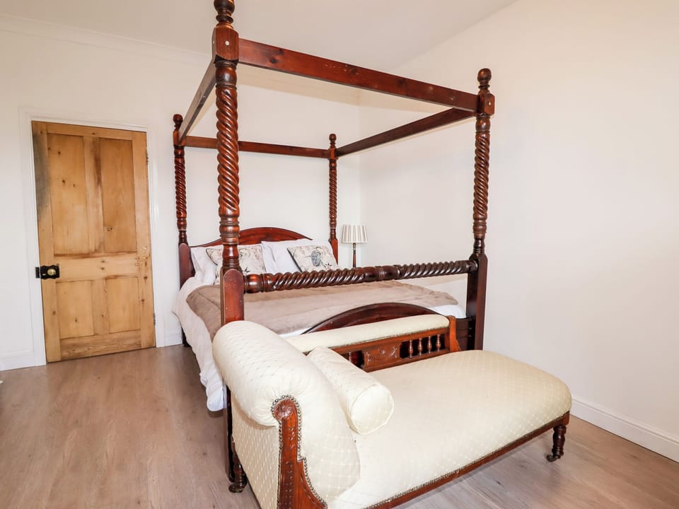 Trem Y Don Cottage in Wales