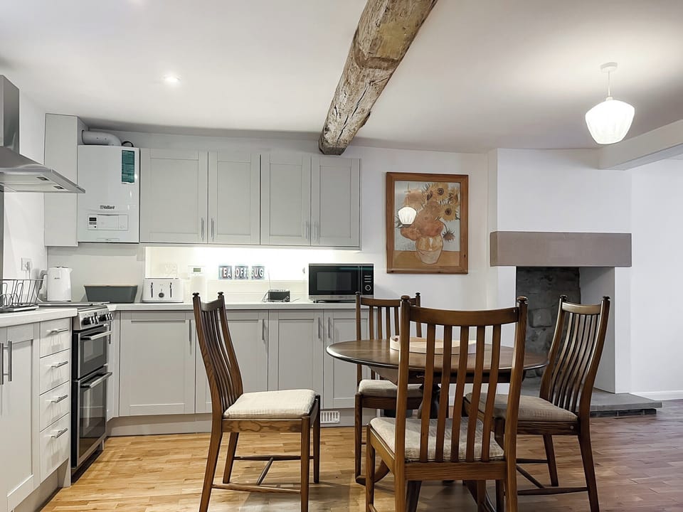 Kitchen/diner | Coldwell Street Cottage, Wirksworth