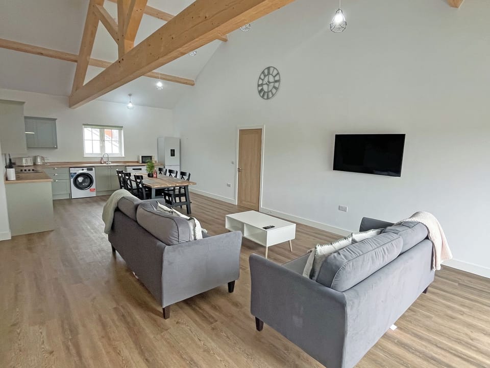 Open plan living space | Carnau Bach - Brynawelon Farm, Meidrim, near Carmarthen