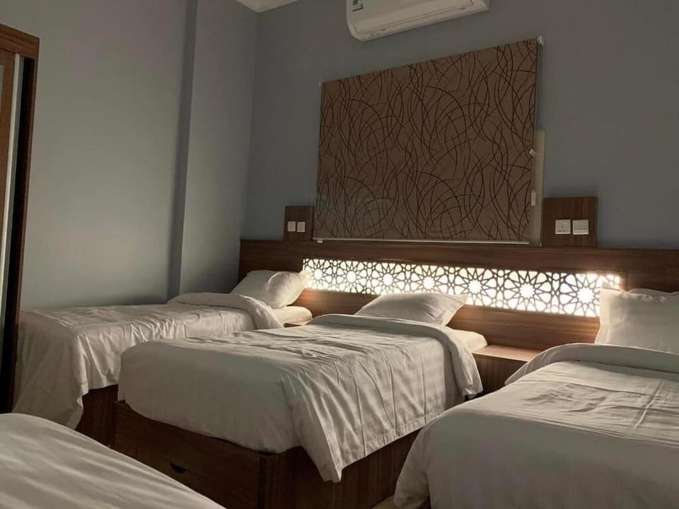 Basic Shared Dormitory, Men only | Egyptian cotton sheets, premium bedding, down comforters, pillowtop beds