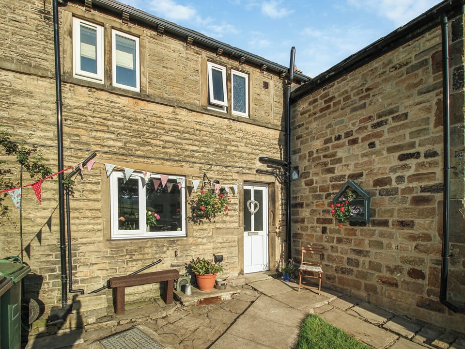 Exterior | Little Badger Cottage, Kirkburton, near Huddersfield