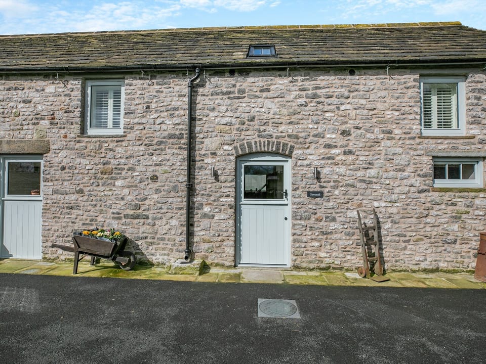 Exterior | Cowcroft - Hammerton Hall, Litton, near Buxton