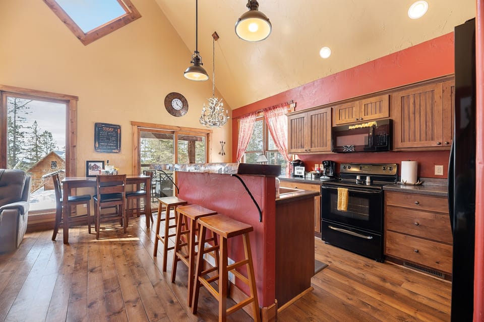 Enjoy a delicious breakfast at the kitchen bar before heading out for an exciting day in the Black Hills.