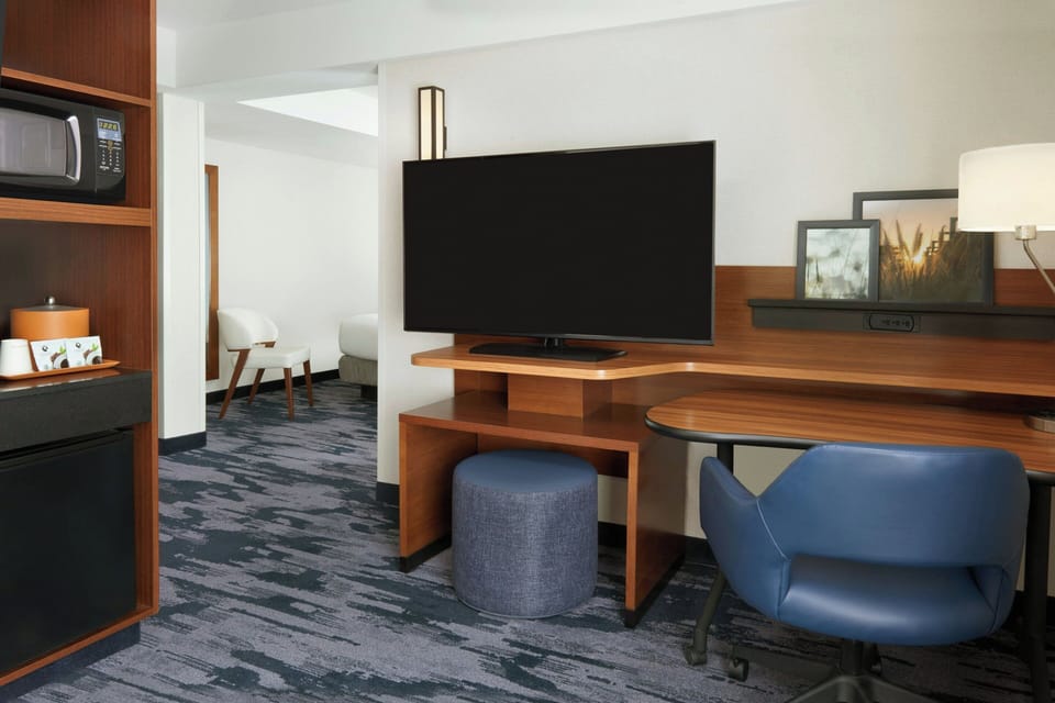 Studio Suite, Multiple Beds | In-room safe, desk, iron/ironing board, free cribs/infant beds