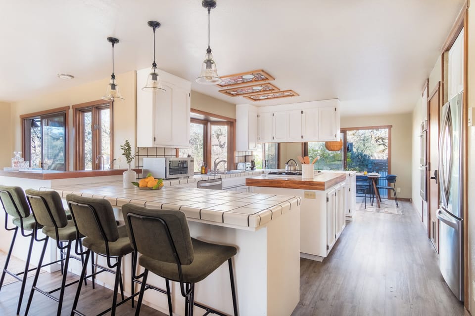 Spacious and bright kitchen.