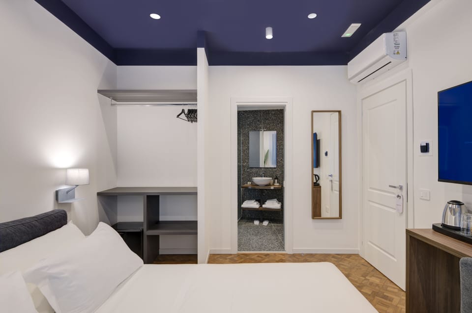 Premium bedding, memory foam beds, individually furnished, desk