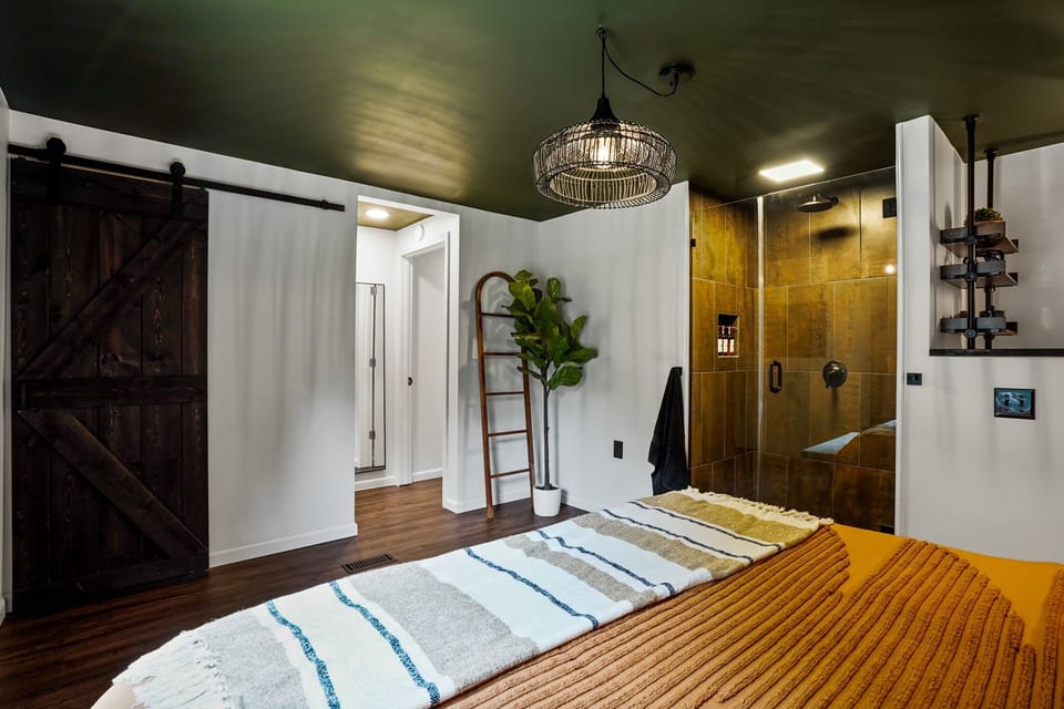 Bedroom 1 with King bed and en-suite bathroom
