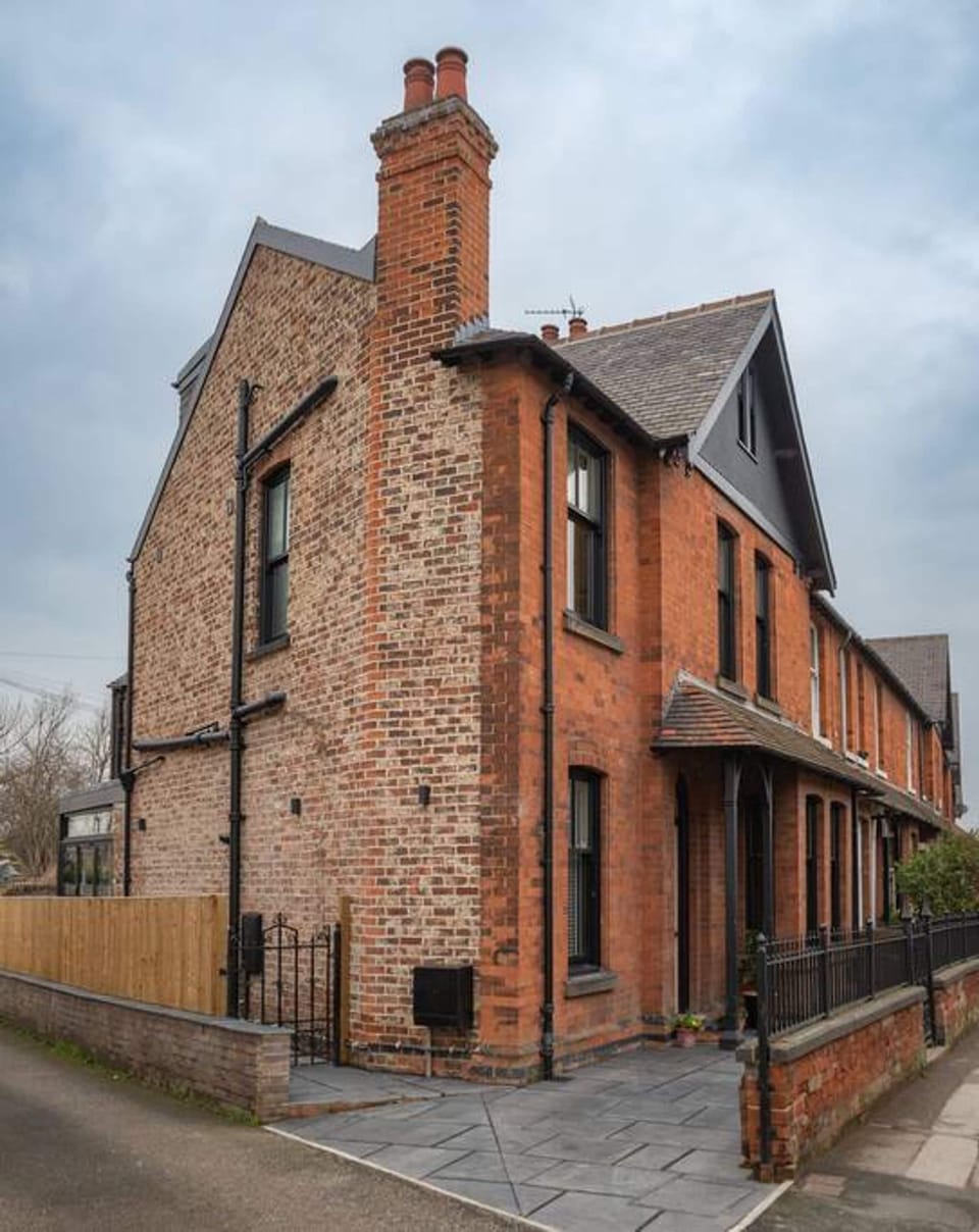 House | 5 bedrooms