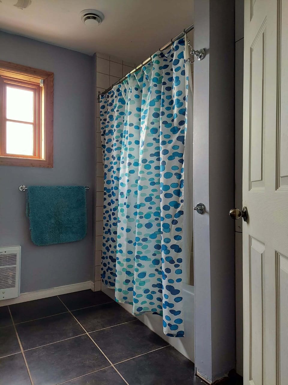 Apartment | Bathroom | Towels
