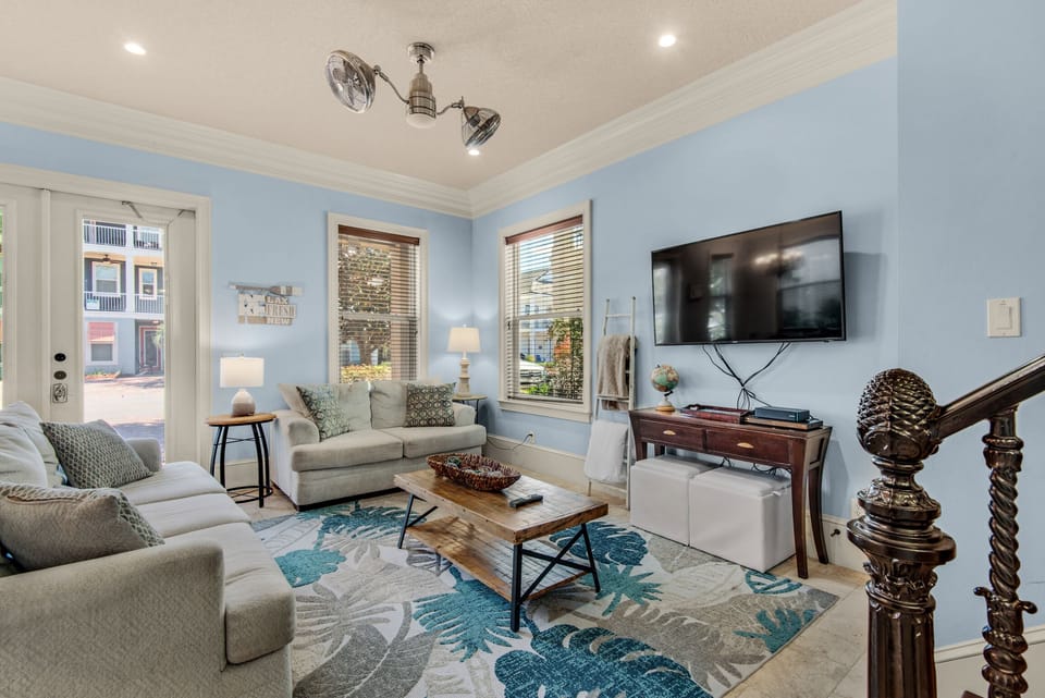 Gorgeous Bikini Villa in Villages of Crystal Beach