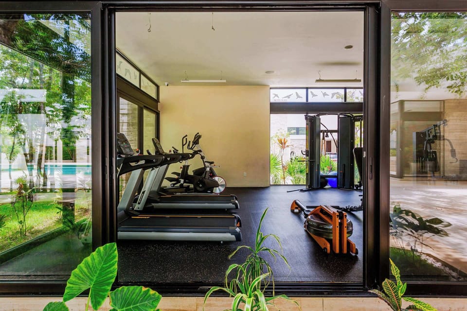 Energize your stay. Sweat it out, then dive into the pool!