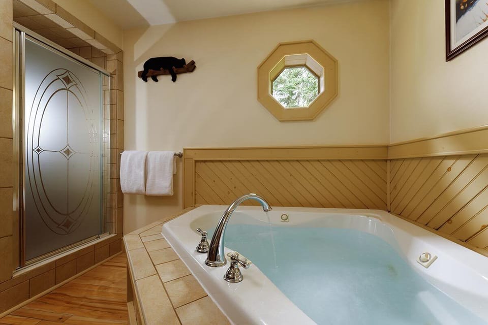 Premier Room | Private spa tub