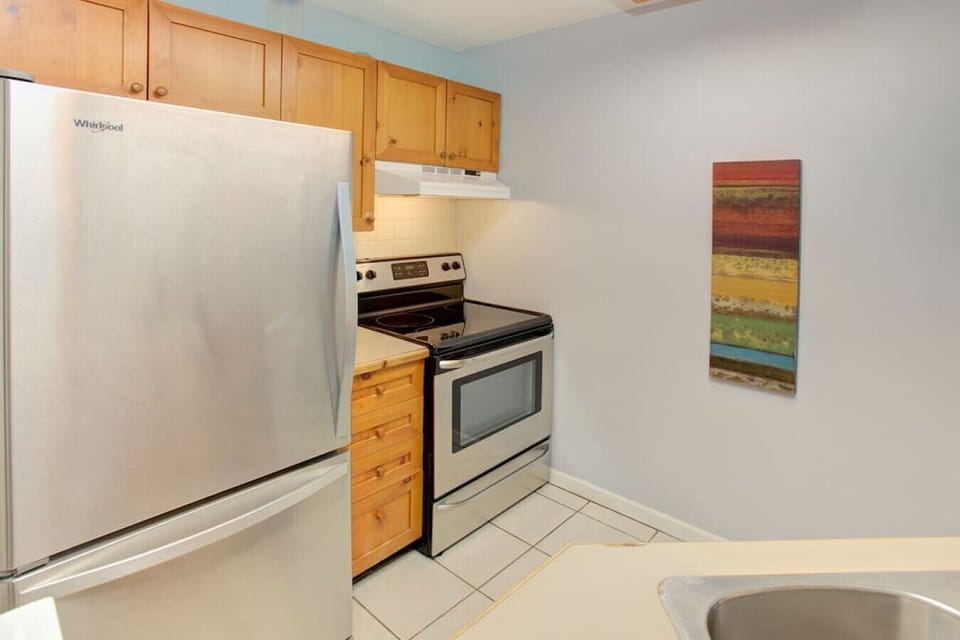Enjoy a FULLY stocked kitchen with all the comforts of home to Create your favourite family meals