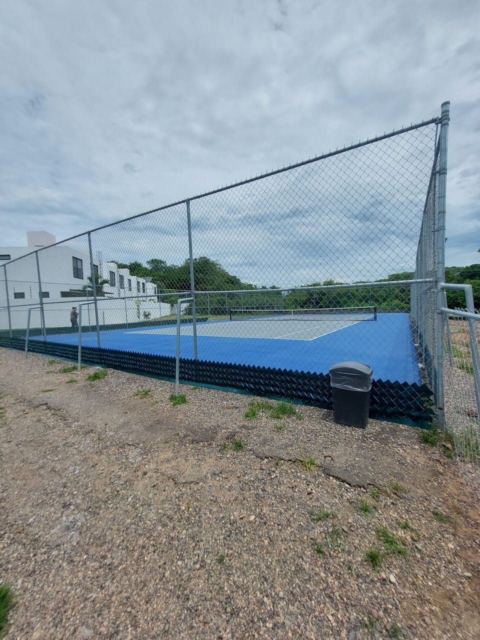 Tennies court