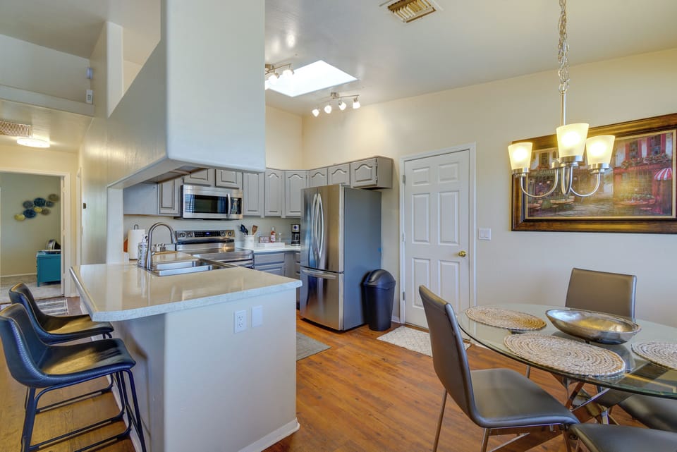 Kitchen & Dining Area | Keyless Entry