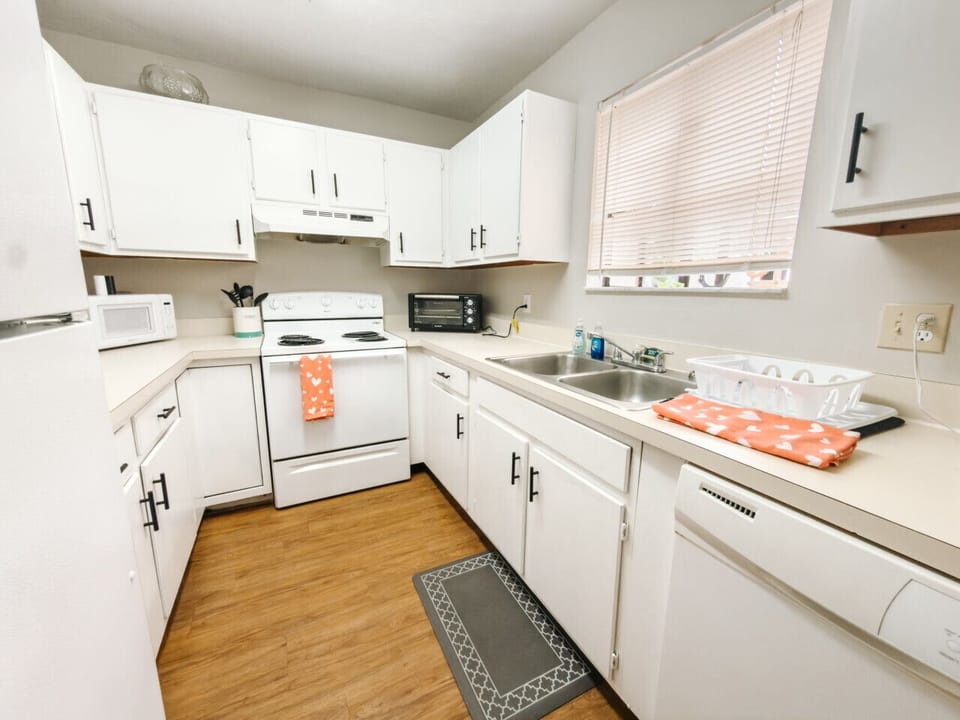 Fully equipped kitchen with all the essentials