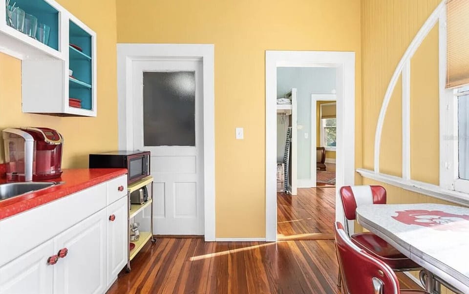 Bright fully equipped kitchen