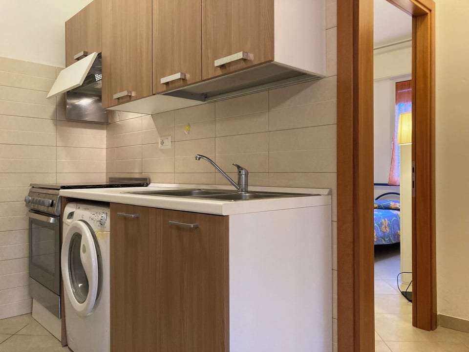 Apartment, 2 Bedrooms, Balcony, Garden View | Interior
