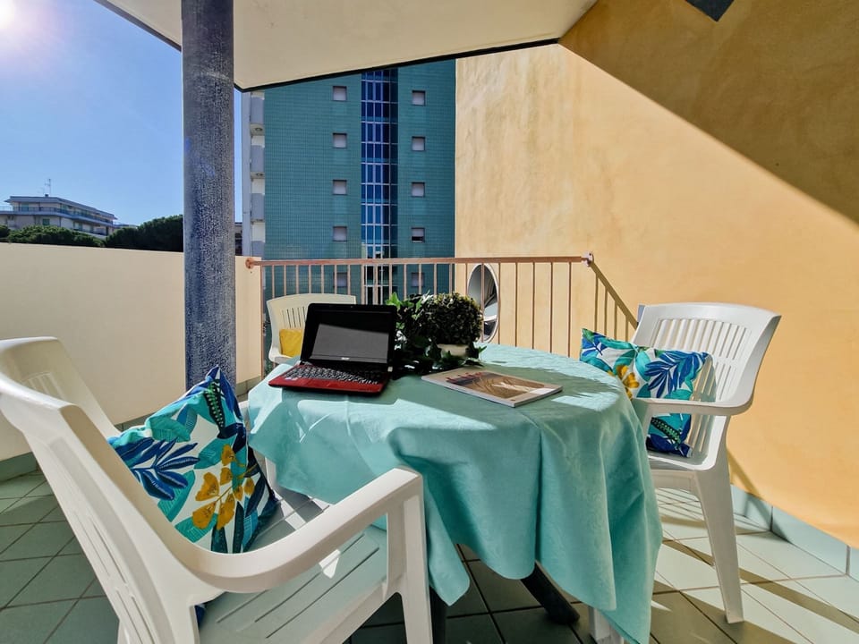 Apartment, 1 Bedroom, Balcony, City View | Balcony