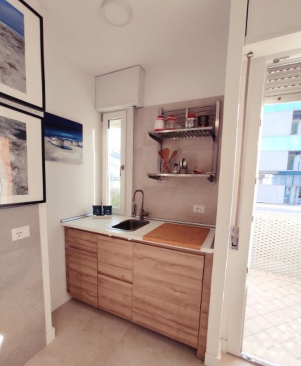 Apartment, 2 Bedrooms, Balcony, City View | Interior