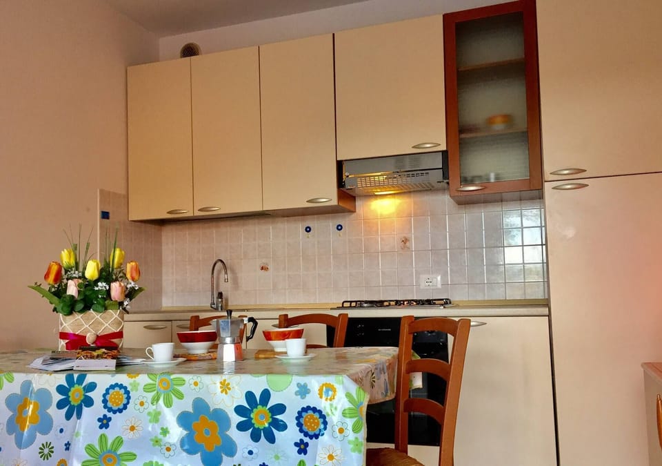 Apartment, 2 Bedrooms, Balcony | Interior