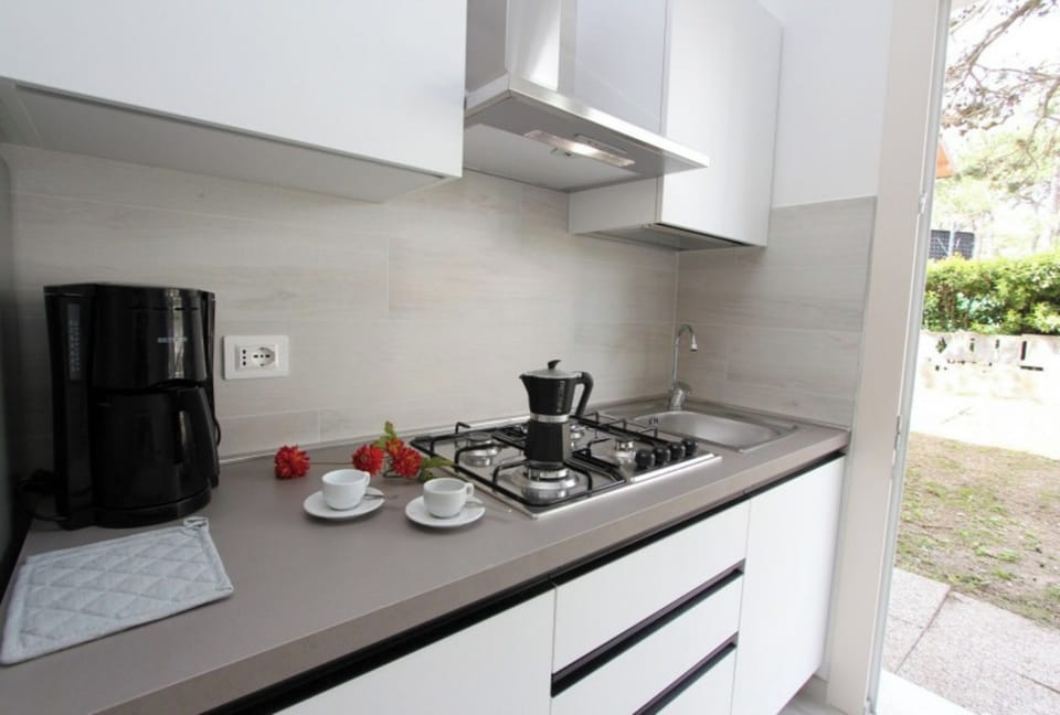 Apartment, 2 Bedrooms, Garden View | Interior